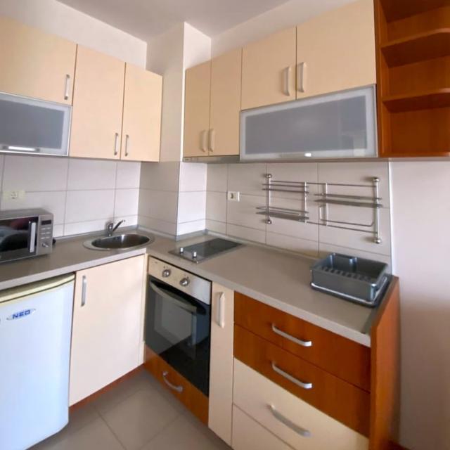 Namještena garsonjera, 30m2, City kvart, Podgorica