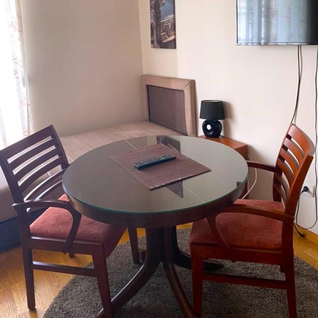 Namještena garsonjera, 30m2, City kvart, Podgorica