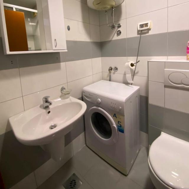 Namještena garsonjera, 30m2, City kvart, Podgorica