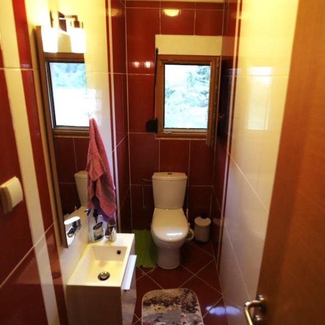 Trosoban namješten stan, 136 m2, Centar, Podgorica