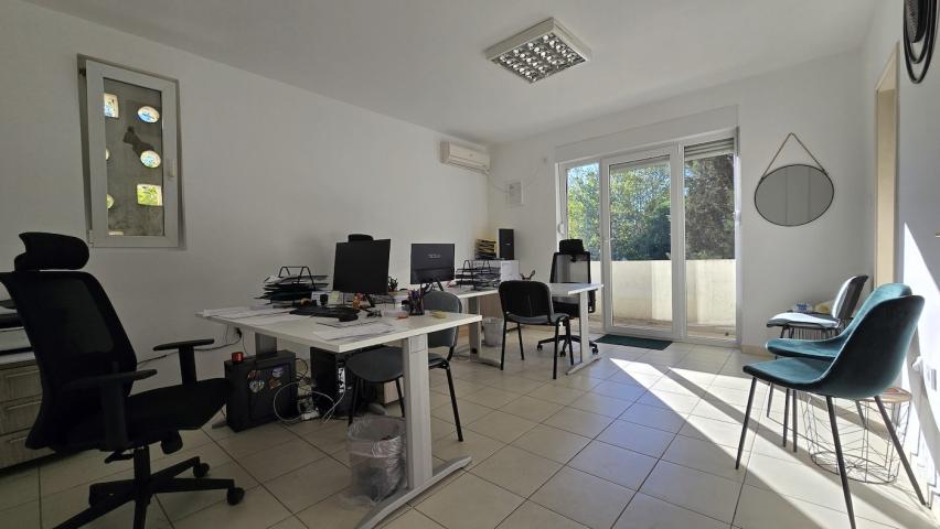 Poslovni prostor, 47m2, Preko Morače, Podgorica