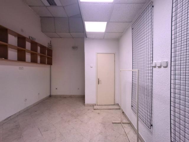 Poslovni prostor ,15m2, Preko Morače, Podgorica