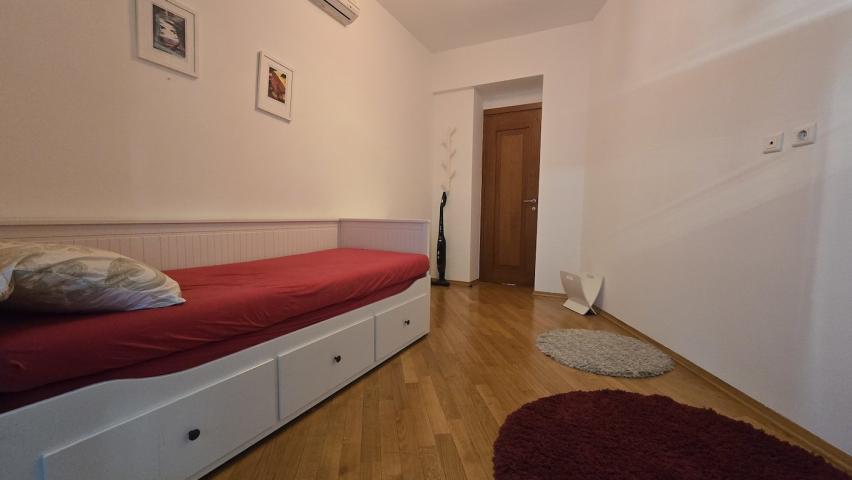 Dvosoban lijepo namješten stan, 100m2, Centar, Podgorica