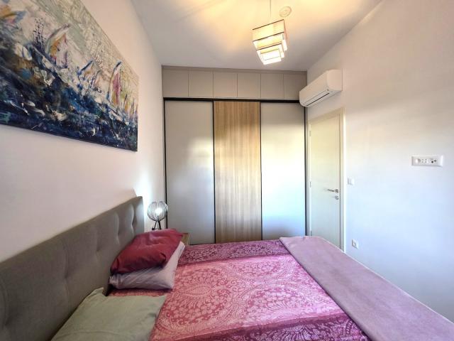Jednosoban lijepo namješten stan, 47m2, Gornja Gorica, Podgorica