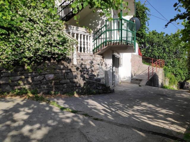 Kuća, 90m2, Maine, Budva