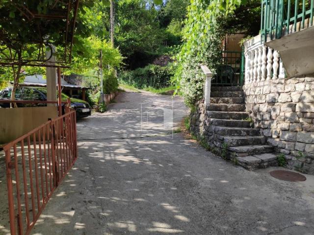 Kuća, 90m2, Maine, Budva