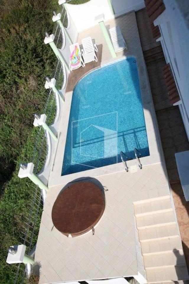 Vila, 560m2, Tivat
