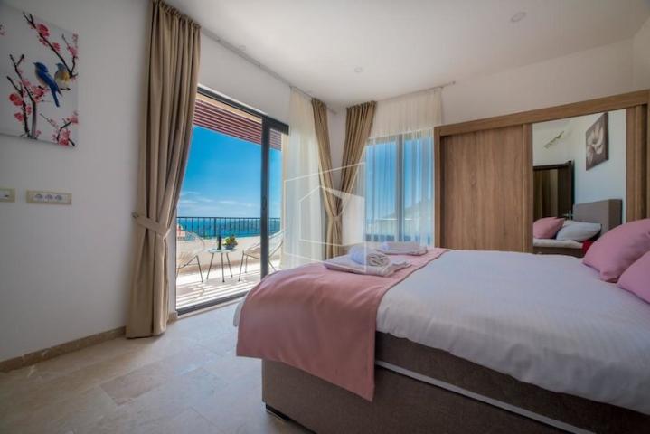 Vila, 170m2, Ivanovići, Budva