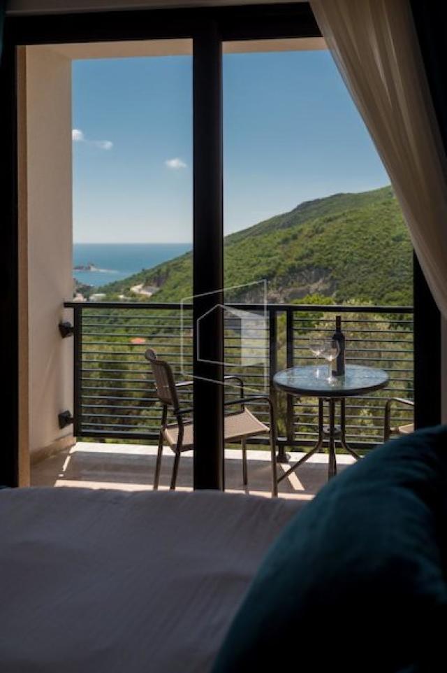 Vila, 170m2, Ivanovići, Budva