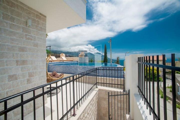 Vila, 170m2, Ivanovići, Budva