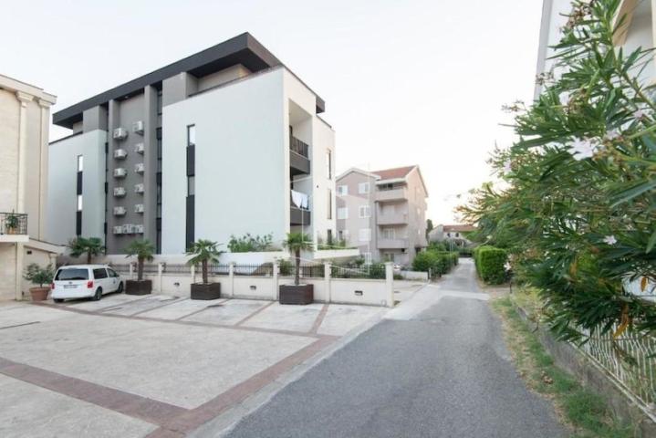 Jednosoban namješten stan, 41 m2, Donji Kalimanj, Tivat