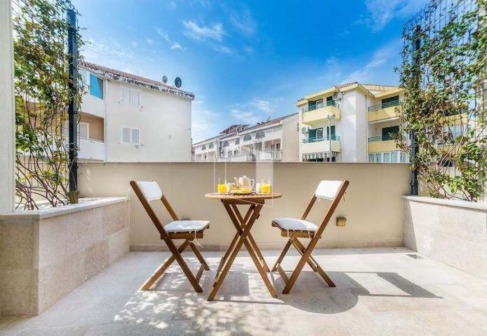 Hotel, 320m2, Velji Vinogradi, Budva