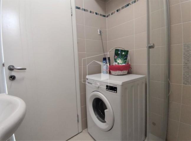 Dvosoban namješten stan, 87 m2, Lepetani, Tivat
