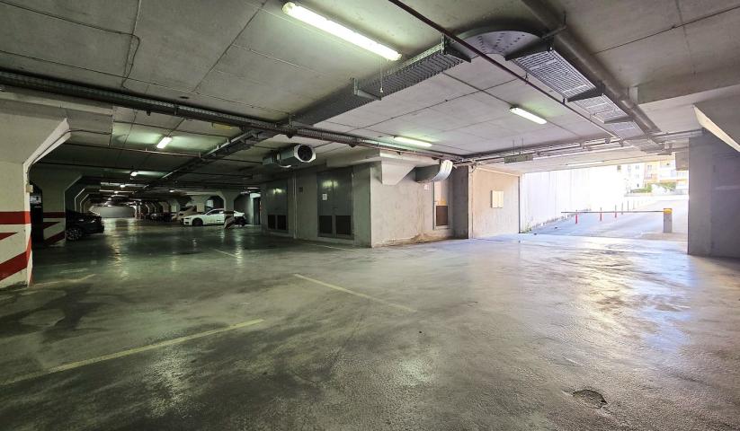 Dvosoban lux namješten stan, 96m2, City kvart, Podgorica