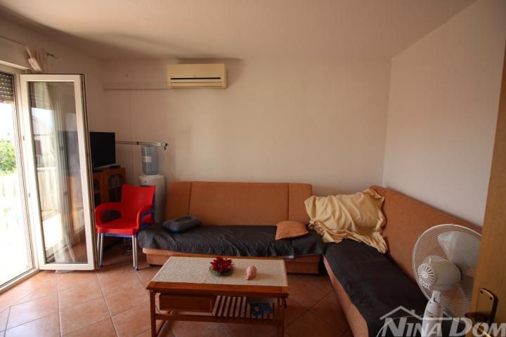 Blizina Jadro plaže, 1 kat, jednosobni apartman