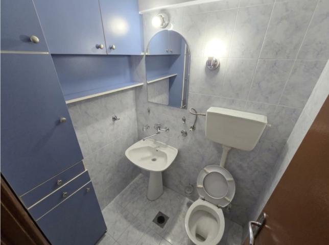 Großzügige 3-Zimmer-Maisonette-Wohnung in Rozino, Budva.