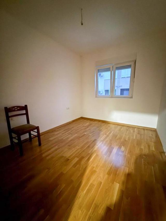 Dvosoban stan 57m2, Izdavanje, Podgorica