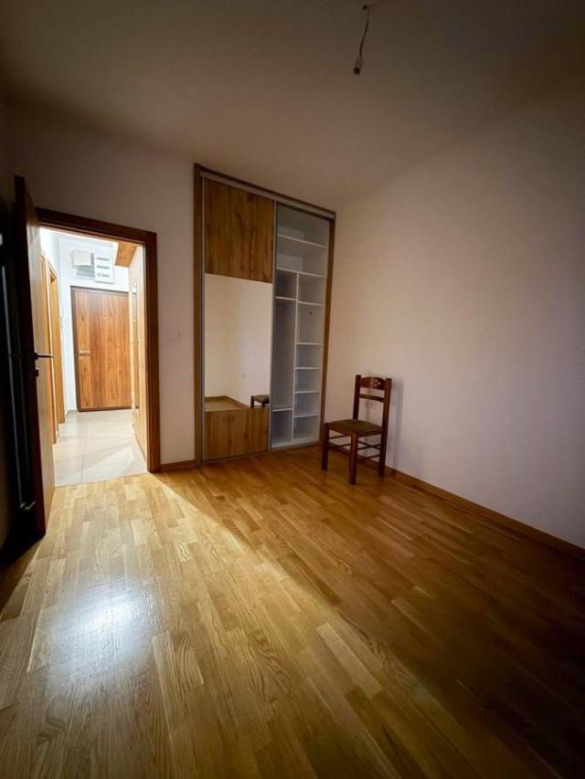 Dvosoban stan 57m2, Izdavanje, Podgorica