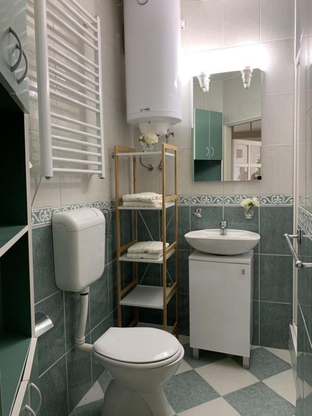 Kuća 100m2, Izdavanje, Podgorica