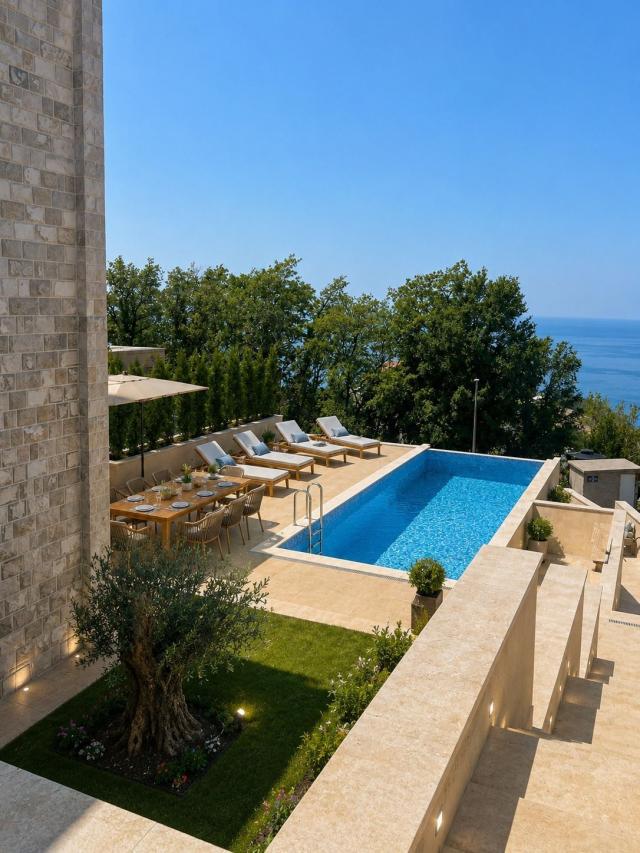 Townhouse luksuzna vila u ekskluzivnom kompleksu od 9 jedinica sa bazenom, garažom i panoramskim pog