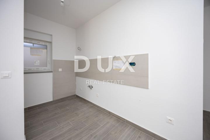 PRIMOŠTEN, DOLAC - SNIŽENO! Atraktivan apartman blizu mora
