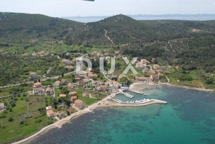 PAŠMAN, BANJ - Građevinsko zemljište 809 m2
