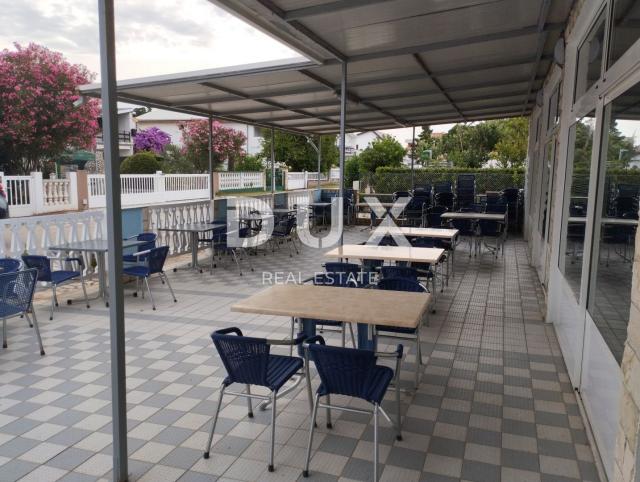 ZADAR, SABUNIKE - Hotel 200 meters from the sea! Nice job! Investment opportunity!