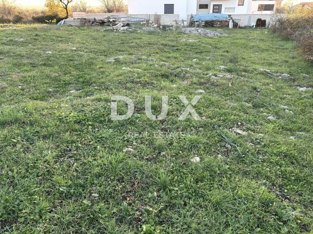 ZADAR, MURVICA - Građevinsko zemljište 833 m²