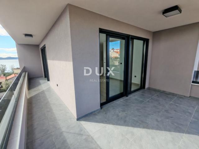ZADAR, DIKLO - Top-class penthouse with sea view just 50 meters from the beach! S7