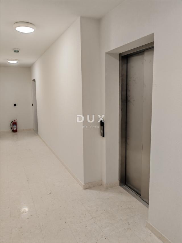 ZADAR, DIKLO - Top-class penthouse with sea view just 50 meters from the beach! S7