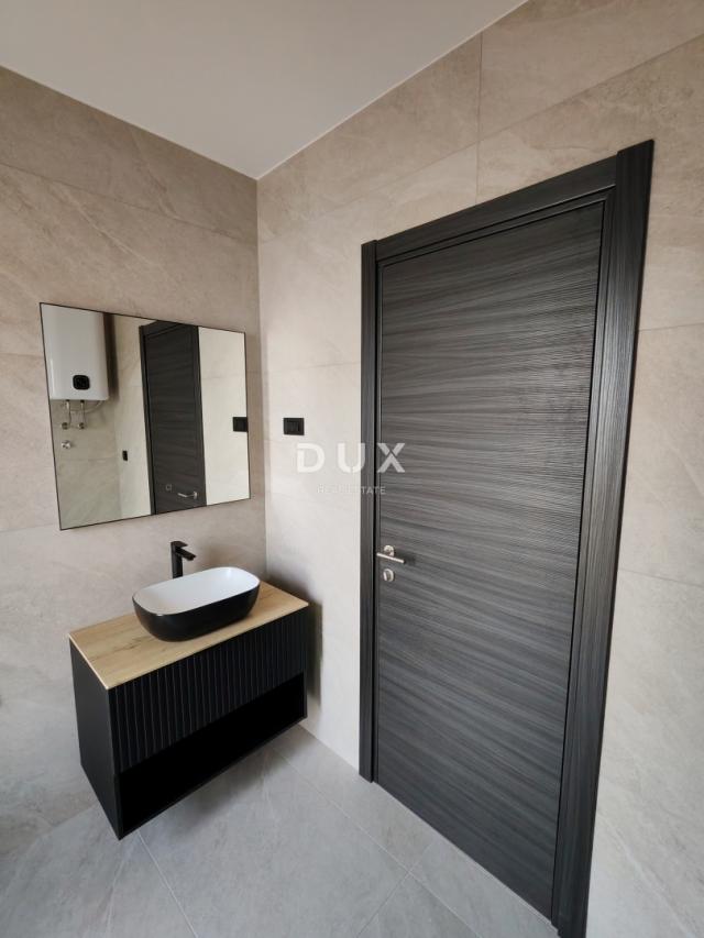 ZADAR, DIKLO - Top-class penthouse with sea view just 50 meters from the beach! S7