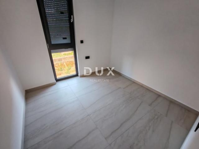 ZADAR, DIKLO - Top-class penthouse with sea view just 50 meters from the beach! S7