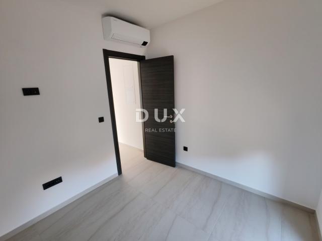 ZADAR, DIKLO - Top-class penthouse with sea view just 50 meters from the beach! S7