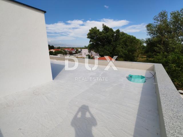 ZADAR, ZUKVE - Spacious semi-detached house with pool! New construction! B