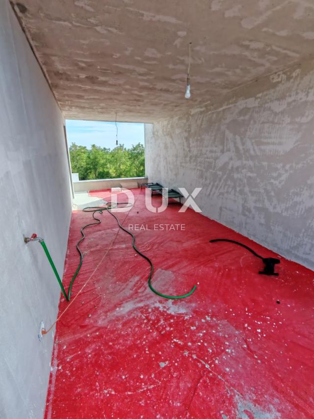ZADAR, ZUKVE - Spacious semi-detached house with pool! New construction! B