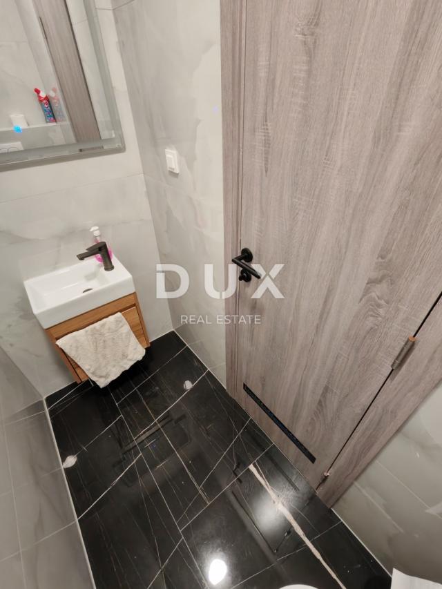 ZADAR, ZUKVE - Spacious semi-detached house with pool! New construction! B