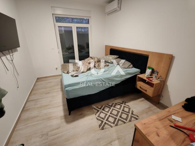 ZADAR, ZUKVE - Spacious semi-detached house with pool! New construction! B