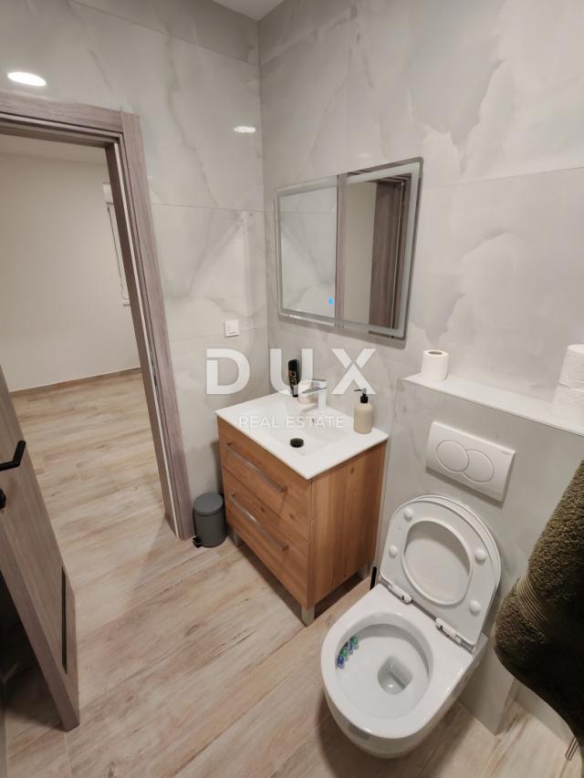 ZADAR, ZUKVE - Spacious semi-detached house with pool! New construction! B