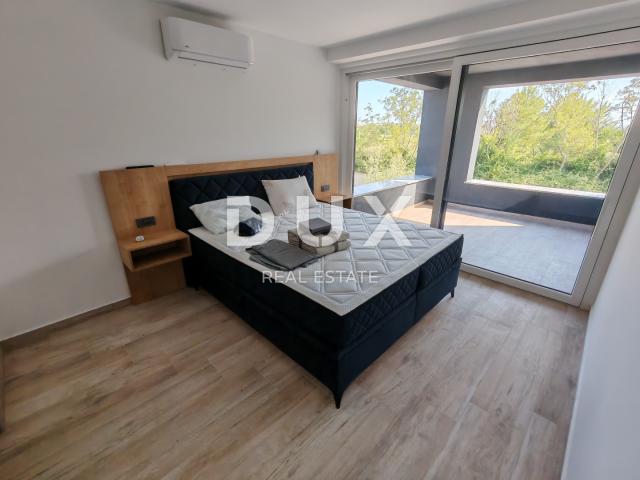 ZADAR, ZUKVE - Spacious semi-detached house with pool! New construction! B