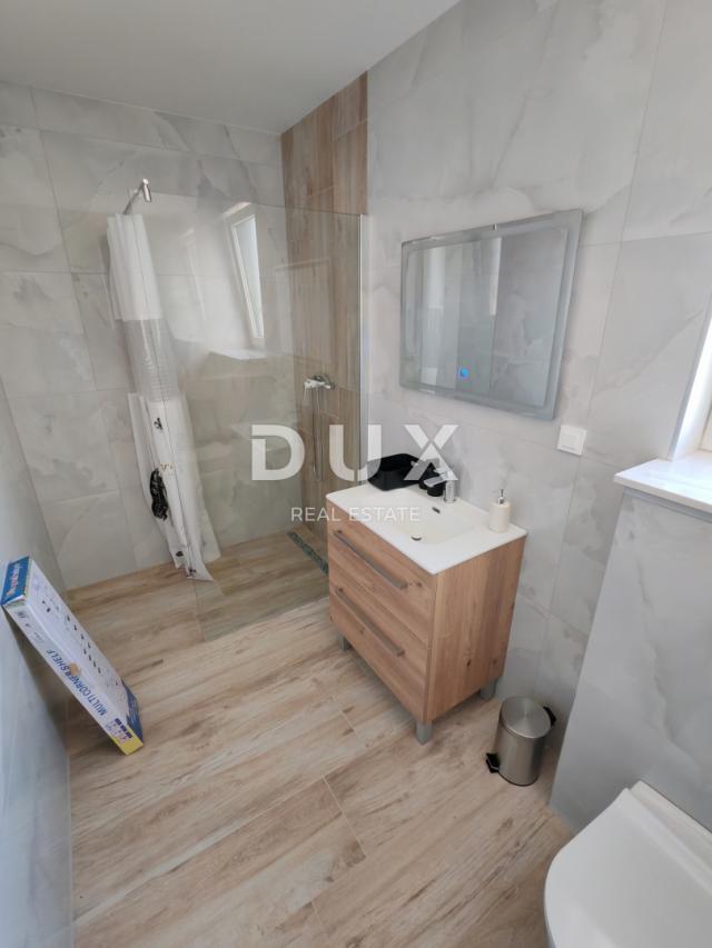 ZADAR, ZUKVE - Spacious semi-detached house with pool! New construction! B