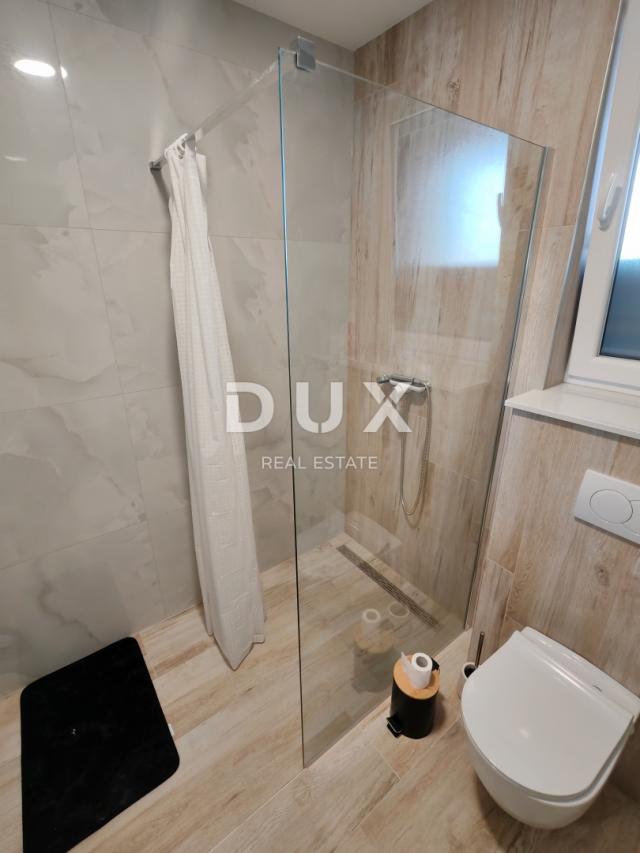 ZADAR, ZUKVE - Spacious semi-detached house with pool! New construction! B