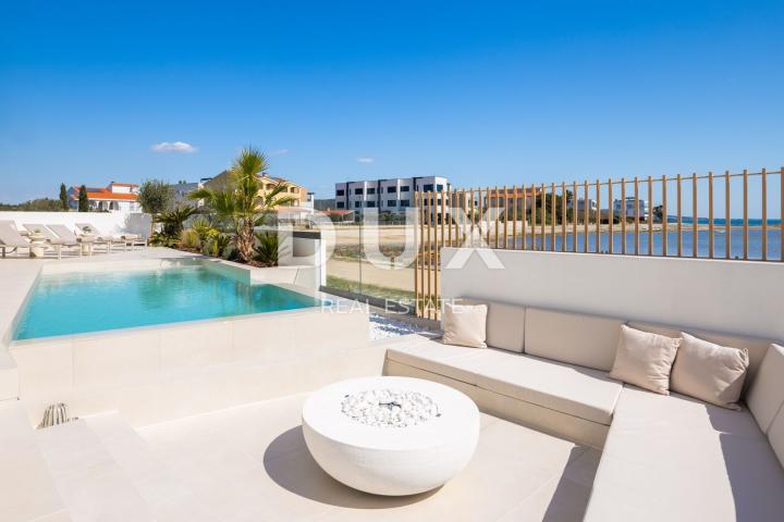 ZADAR, SUKOŠAN - Luksuzna vila prvi red do mora! B