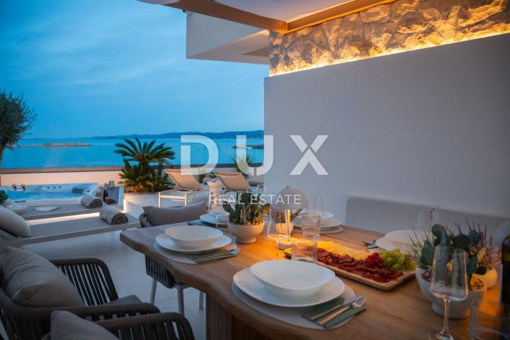 ZADAR, SUKOŠAN - Luksuzna vila prvi red do mora! B