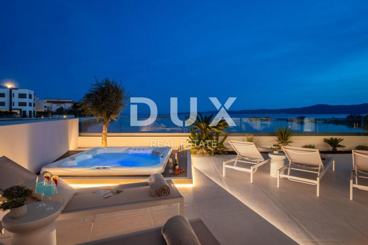 ZADAR, SUKOŠAN - Luksuzna vila prvi red do mora! B