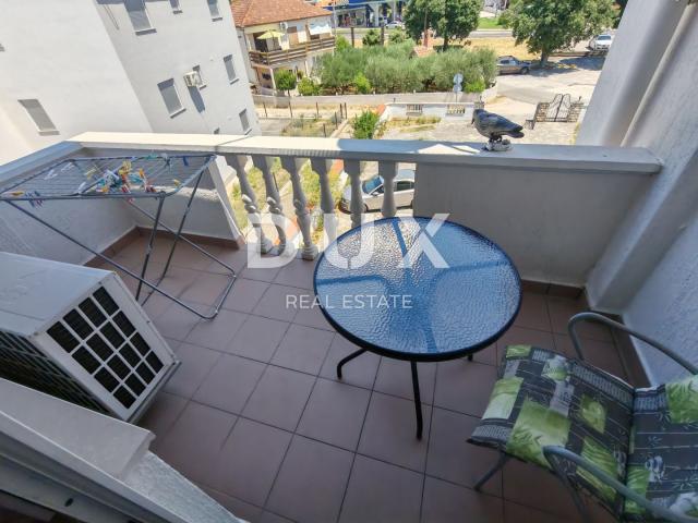 ZADAR, SUKOŠAN - Prostrani namješten stan s pogledom na more u blizini centra!