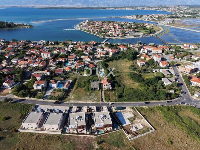 ZADAR, NIN - Unikatan stan s privatnim bazenom! A3