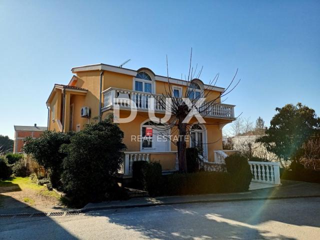 PAKOŠTANE - Prostrana katnica s tri apartmana