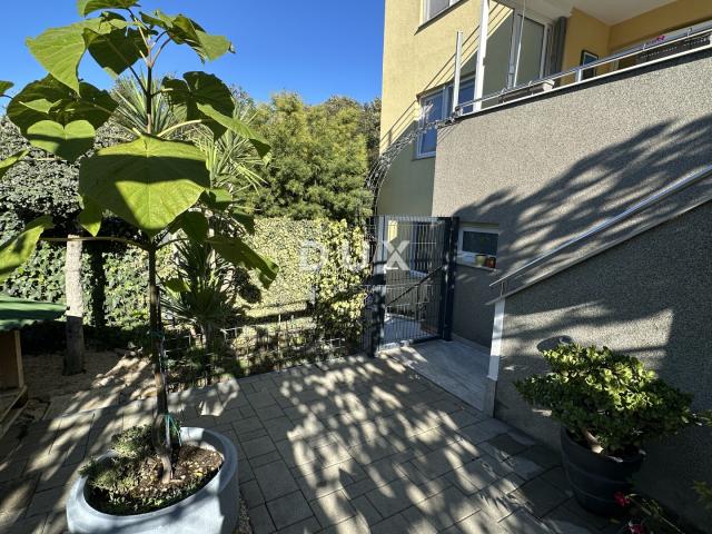 ZADAR, DIKLO – Atraktivan apartman s vrtom i pogledom na more!