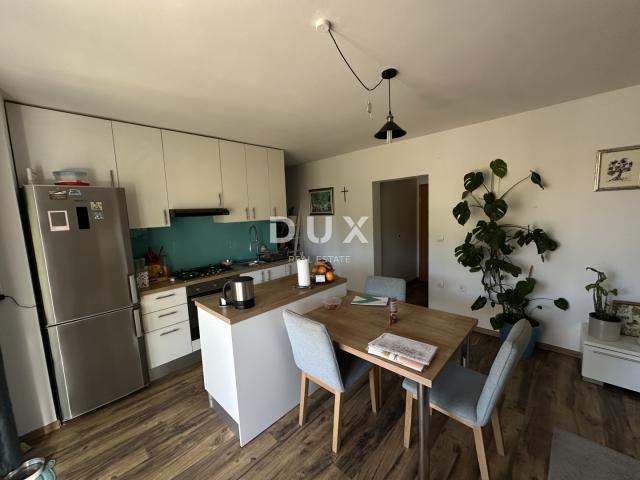 ZADAR, DIKLO – Atraktivan apartman s vrtom i pogledom na more!