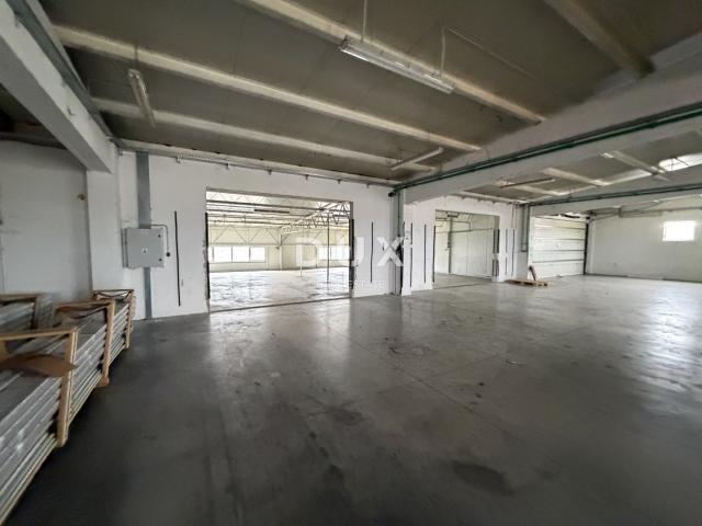 ZADAR, NOVI BOKANJAC - Commercial space 450m²-900m²!